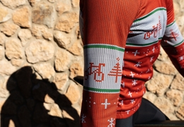 Un tributo a la Navidad: Castelli presenta  el LTD Edition Ugly Christmas Jersey