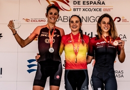 ROCÍO GARCÍA Y NATALIA FISCHER, CAMPEONA Y SUBCAMPEONA DE ESPAÑA EN CROSS COUNTRY