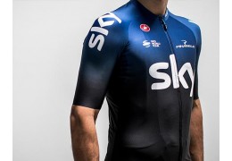 TEAM SKY Y CASTELLI REVELAN LA NUEVA EQUIPACIÓN 2019